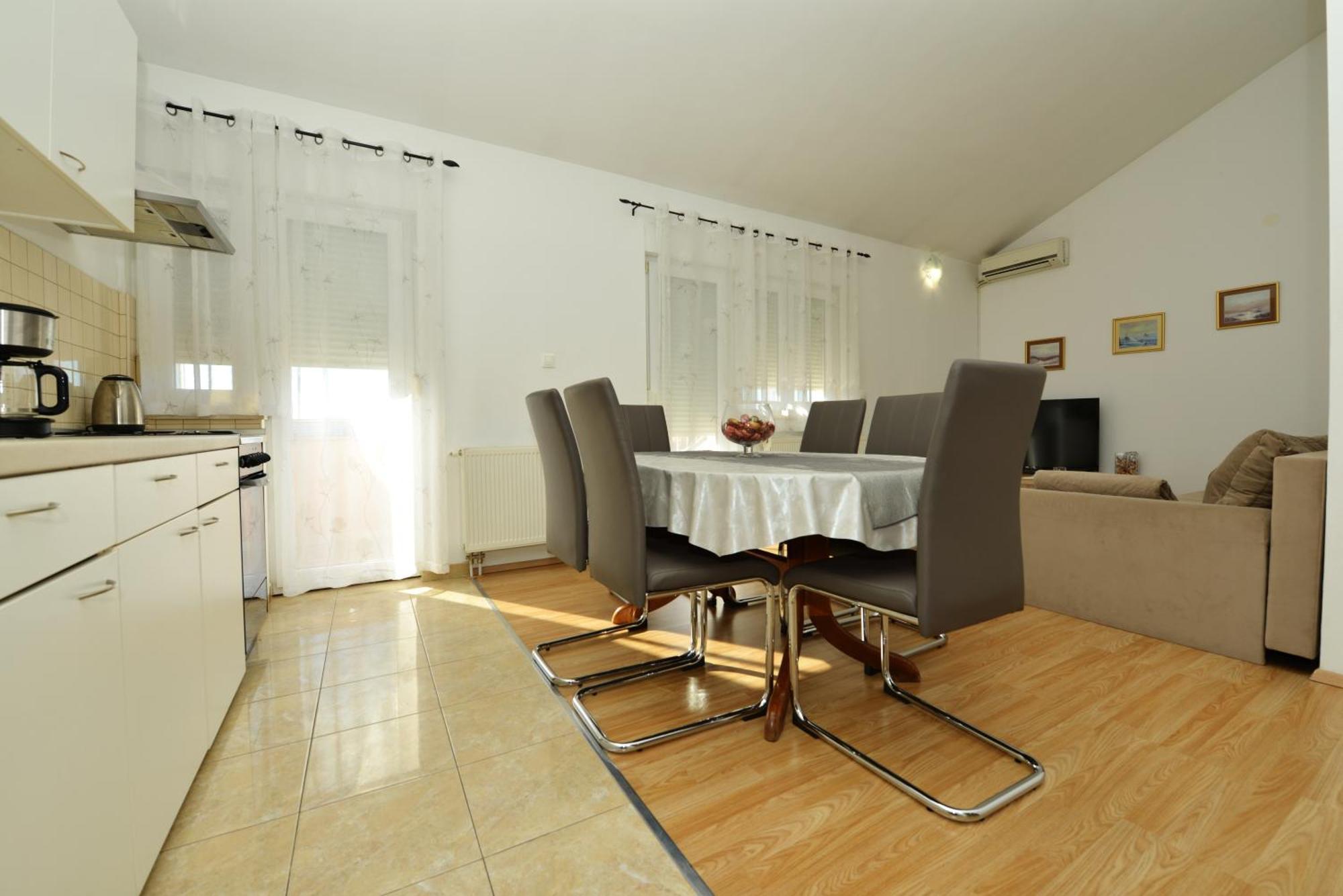 Apartmani Stadion Zadar Oda fotoğraf