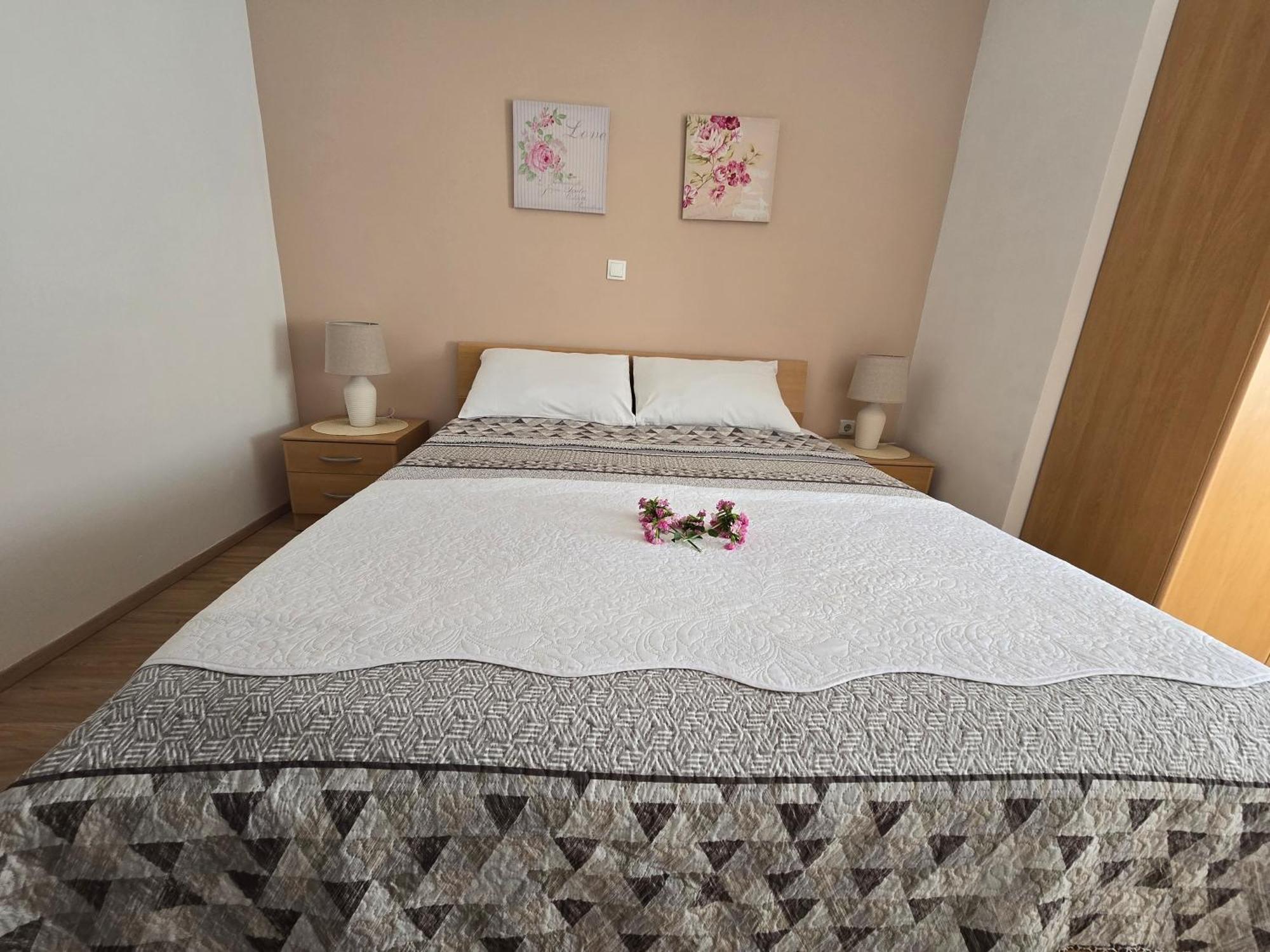 Apartmani Stadion Zadar Oda fotoğraf